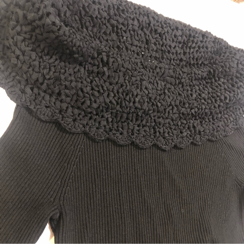 White House Black Market Black Off Shoulder Ribbed Stretch Sweater Size XL - Picture 5 of 10